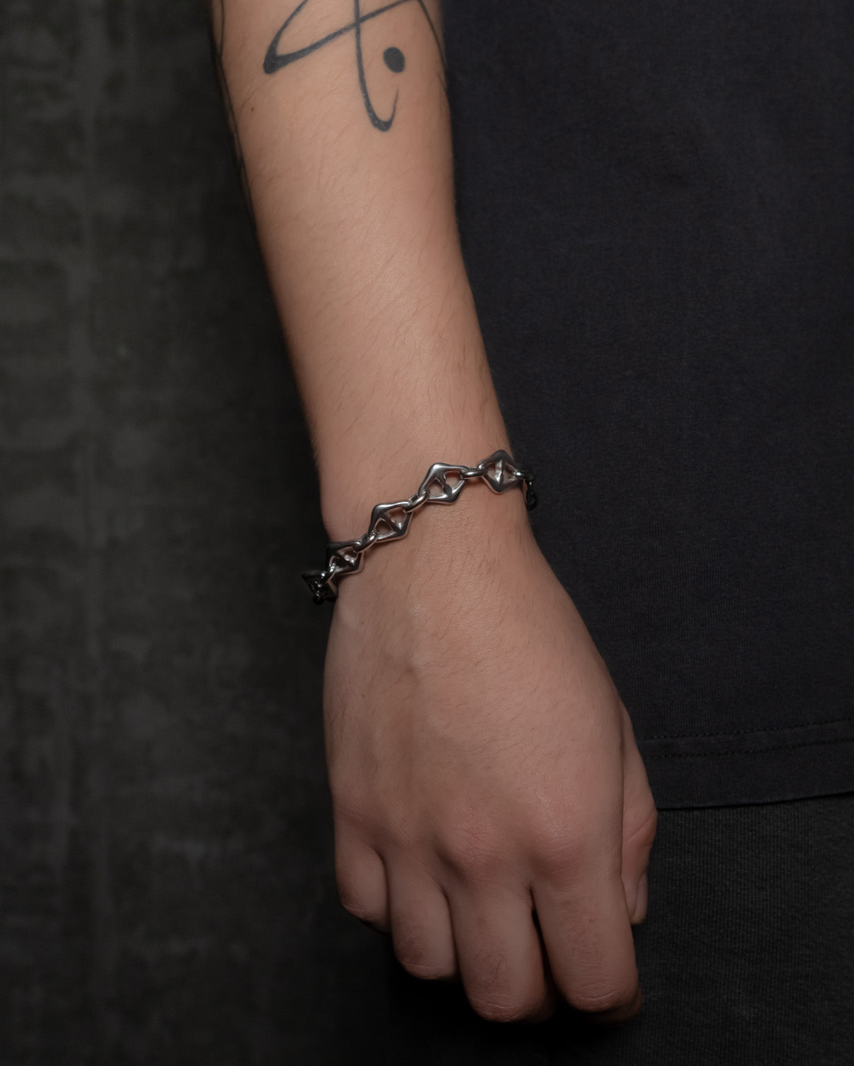 Vertigo Bracelet